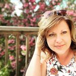 Elizabeth Sitz - @elizabeth_sitz Instagram Profile Photo