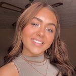 Ella Robinson - @ellareeceee Instagram Profile Photo