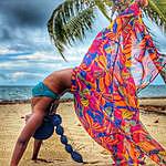 Ellen Nicholas - @black_jaguar_yoga Instagram Profile Photo