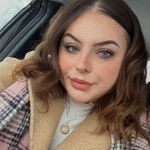 Emily Pratt - @emillypratt Instagram Profile Photo