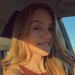 emma carson - @car_youkiddingme Instagram Profile Photo