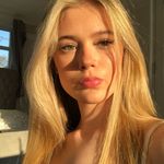 Eva Cox - @evaccox Instagram Profile Photo