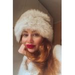 eva_ely_ - @eva_ely_ Instagram Profile Photo