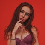 Eva Miller - @eva_mi1ler Instagram Profile Photo