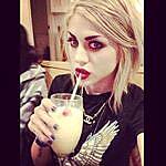 Frances Cobain Fan Page - @frances_bean_cobain_pics Instagram Profile Photo