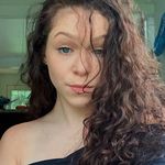 Geneva Thompson - @g.eneva Instagram Profile Photo