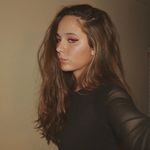 Gwen Gray - @gwen__gray Instagram Profile Photo