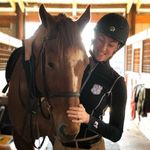 Haley Brakefield - @brakefield.equestrian Instagram Profile Photo