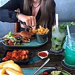 hannah ~ manchester foodie?? - @fabfoodrecipess Instagram Profile Photo
