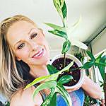 Heather Green - @heathergreens_plants Instagram Profile Photo