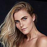 Heidi Holt - @heidiholttt Instagram Profile Photo