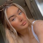holly simpson wesson?????? - @holly.sarahx Instagram Profile Photo