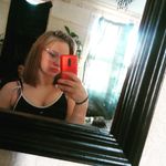 Holly Bacon - @holly_bacon_x Instagram Profile Photo