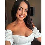 Holly Bradley - @hollybradley_x Instagram Profile Photo