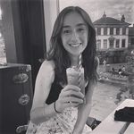 Holly Clarke - @h.clarch Instagram Profile Photo