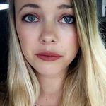 Holly Helm - @hhelm Instagram Profile Photo