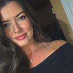 Holly Whittle - @holly.whittle Instagram Profile Photo