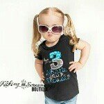 Melanie Huckabee Hollowell - @kickingandscreamingboutique Instagram Profile Photo