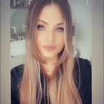 Holly Hurley - @hollyhurley1991 Instagram Profile Photo