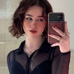 Holly Mills - @hollyyymills Instagram Profile Photo
