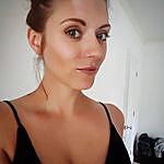 Imogen Bennett - @immi_bennett Instagram Profile Photo