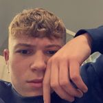 James - @james.birch24 Instagram Profile Photo