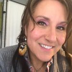 Janet Farris - @fabfoodflowers Instagram Profile Photo
