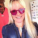 Janet Page - @janet.page.5205 Instagram Profile Photo