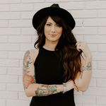 Jennifer Crenshaw - @jenncren.salononethirtythree Instagram Profile Photo