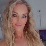 Jennifer Doyle - @jendmakeup Instagram Profile Photo