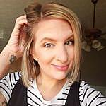 Jennifer Farley - @afarleynormallife Instagram Profile Photo