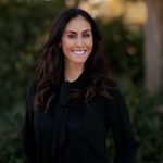 Jennifer Frazier - @jennifer_frazier_ocrealestate Instagram Profile Photo