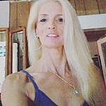 Jennifer Becki Shelton Henley - @beckihenley Instagram Profile Photo