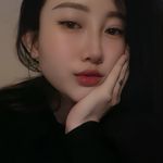 Joy Ph?m - @be_ty1717 Instagram Profile Photo