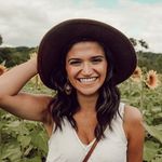 Julia Harrison - @harrisonwifelife Instagram Profile Photo