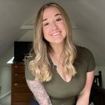 Julia Schultz - @julia_schultzie Instagram Profile Photo