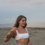 Julie Andersen - @jqlie Instagram Profile Photo