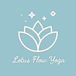 Julie Bates - @_lotus_flow_yoga_ Instagram Profile Photo