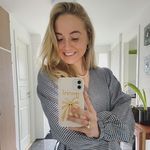Julie Brandt - @julie_brandt Instagram Profile Photo