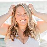 Julie Bridges - @julie_bridges_ Instagram Profile Photo