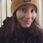 Karen Lambert - @hyzenthlay28 Instagram Profile Photo