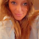 Katherine Webb - @katherinewebbbaker Instagram Profile Photo