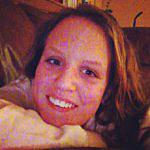 Kathleen Robertson - @iwavmyfriends Instagram Profile Photo
