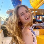Katie Leavitt - @katieleav Instagram Profile Photo