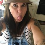 Kimberly Oglesby Seaberg - @hipmamaoftwo Instagram Profile Photo
