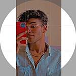 Kris Francis - @oyekrisss.18 Instagram Profile Photo