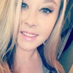 Kristen Meador - @iamfoxtrothearmeroar Instagram Profile Photo