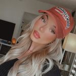 Kylie Cole - @kyycolee Instagram Profile Photo