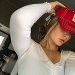 Lacey Brown - @lacey_brown86 Instagram Profile Photo