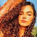 Lana Coelho - @lana_coelhoo Instagram Profile Photo